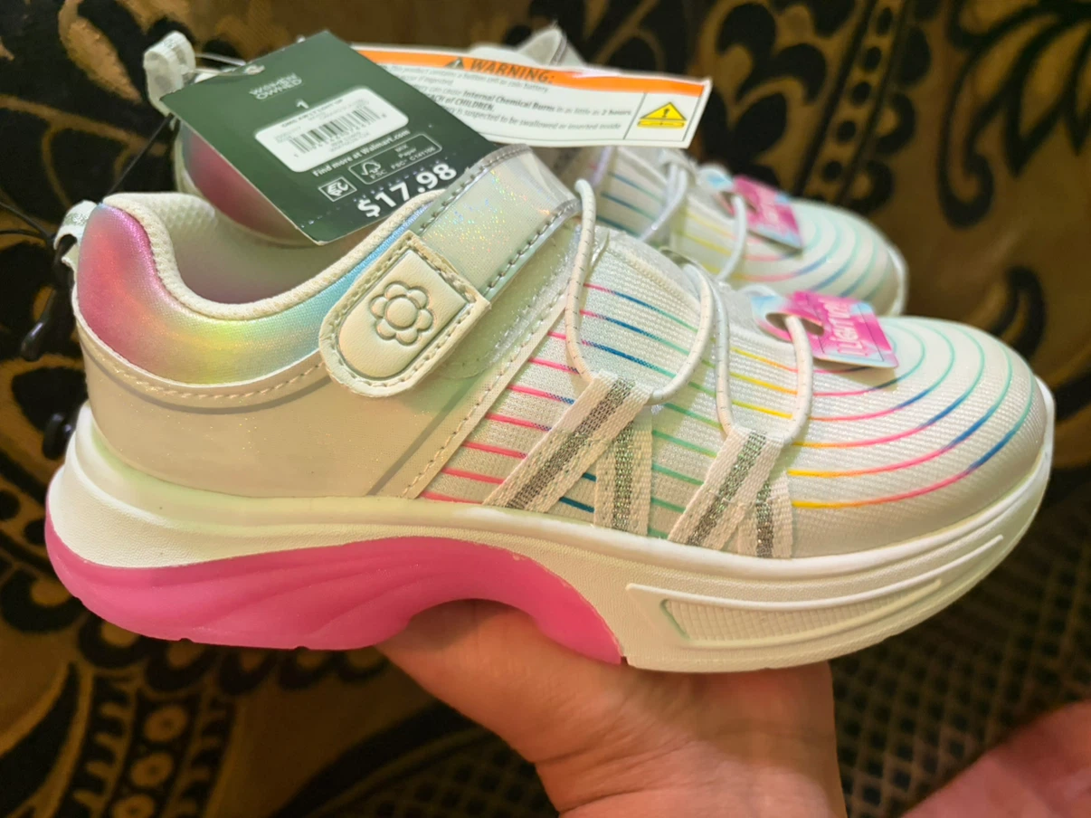 New light up athletic works shoes size 1 girls - photo 2