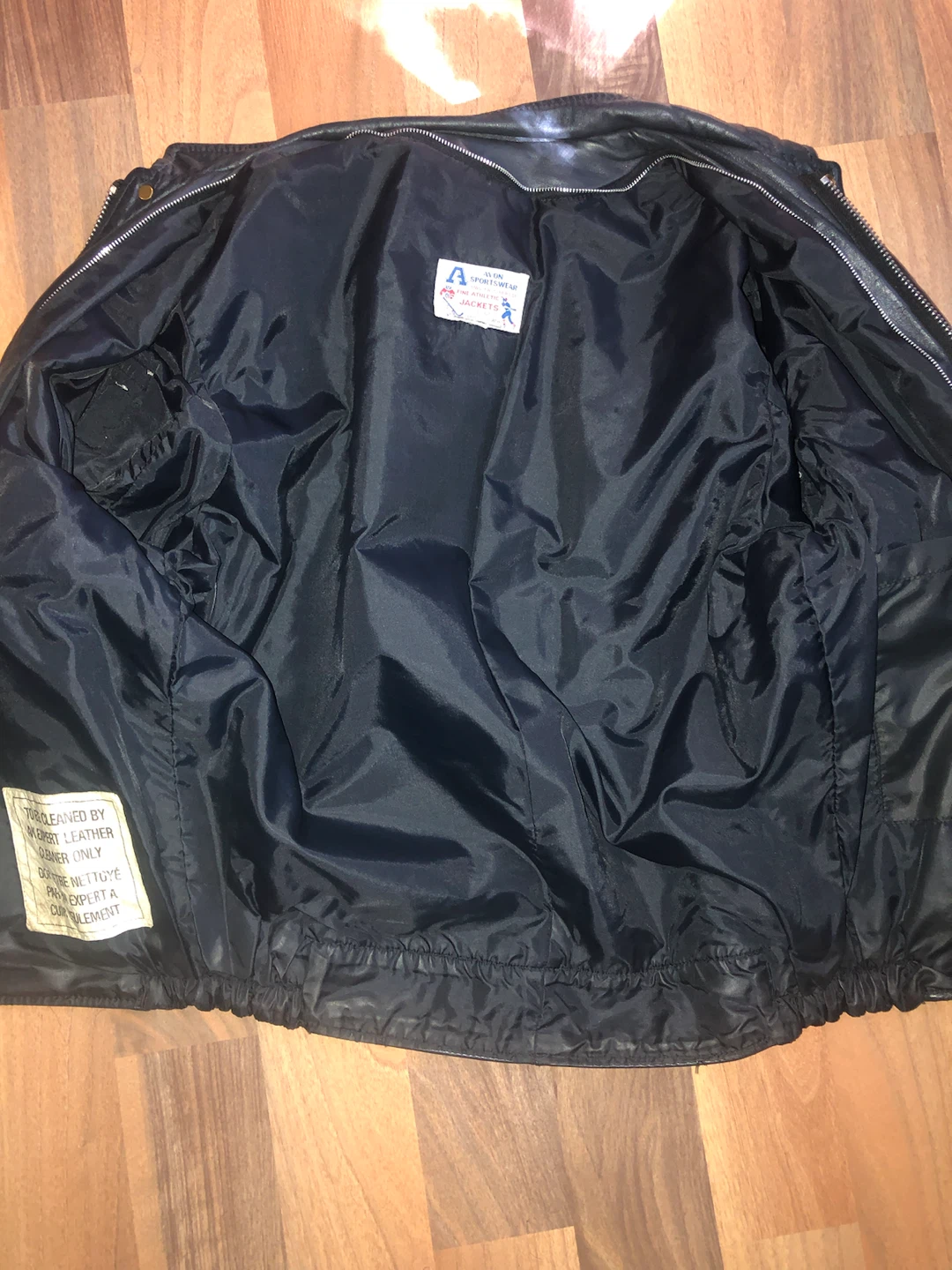 Vintage UofT Leather Jacket - photo 4