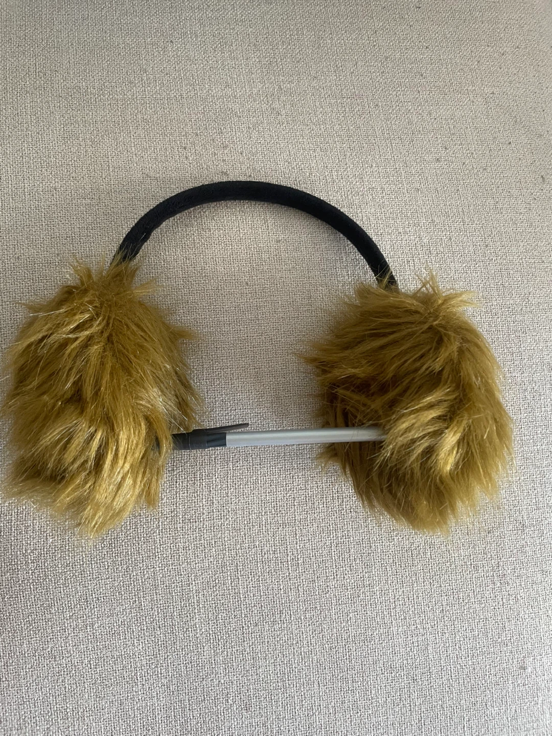 Faux Fur Earmuffs - photo 2