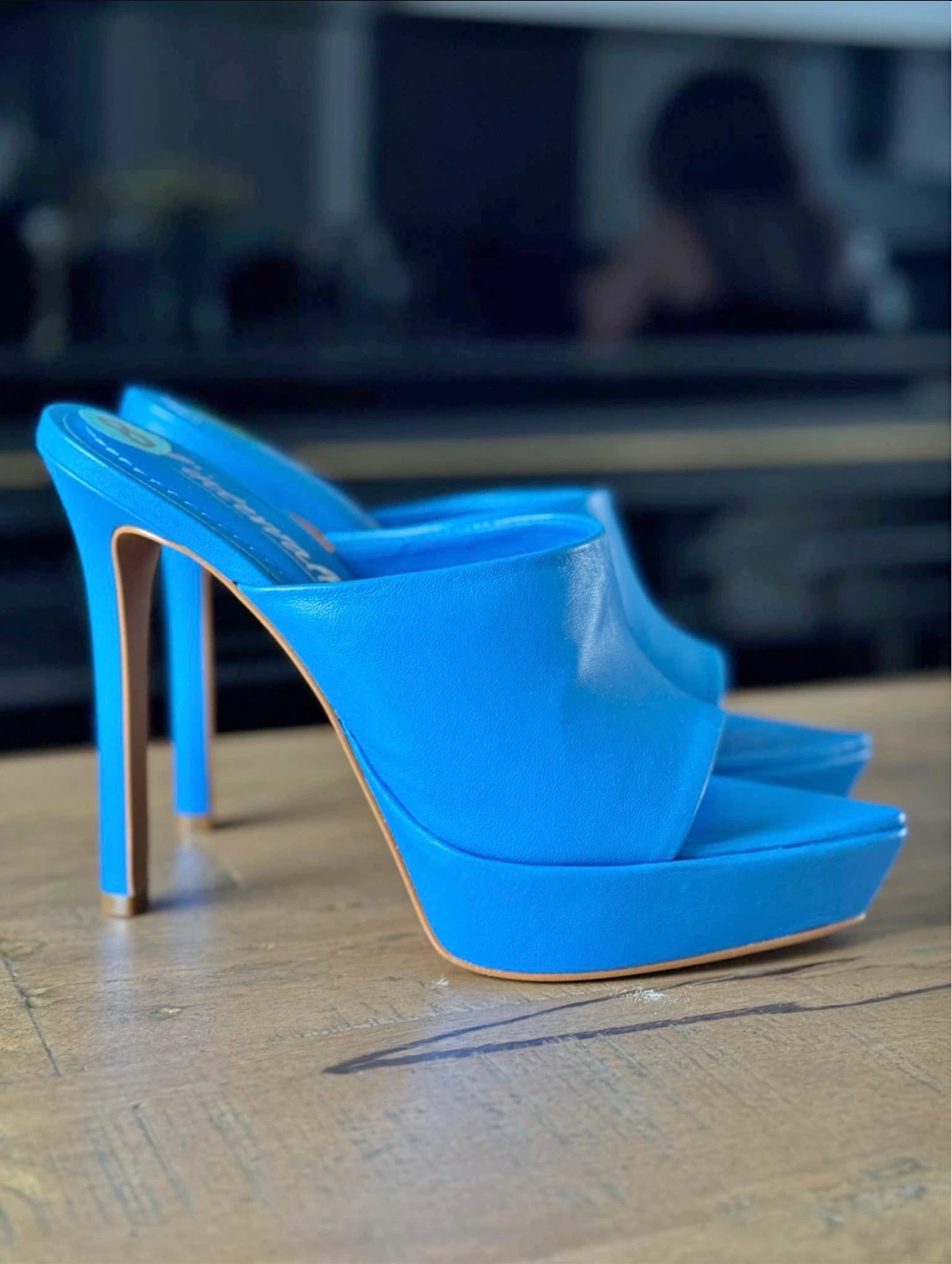 New Inttenralle Blue Platform Heels size 8 - photo 2