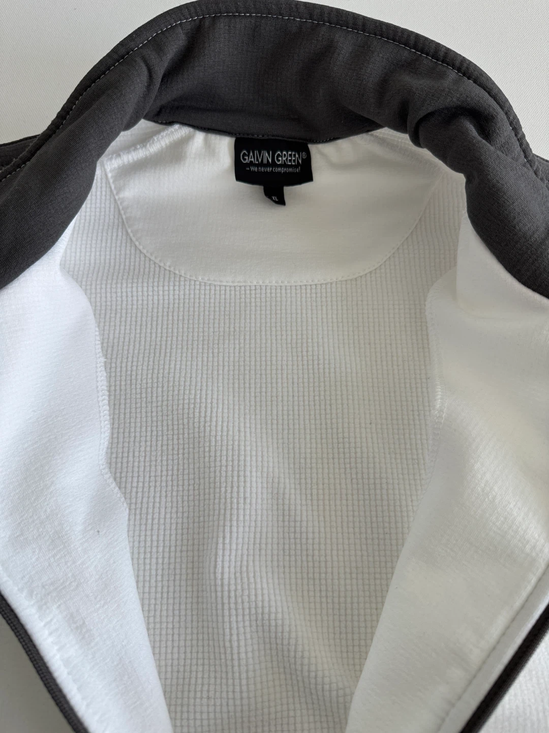 Galvin Green Insula Technology Full-Zip Jacket XL - photo 3