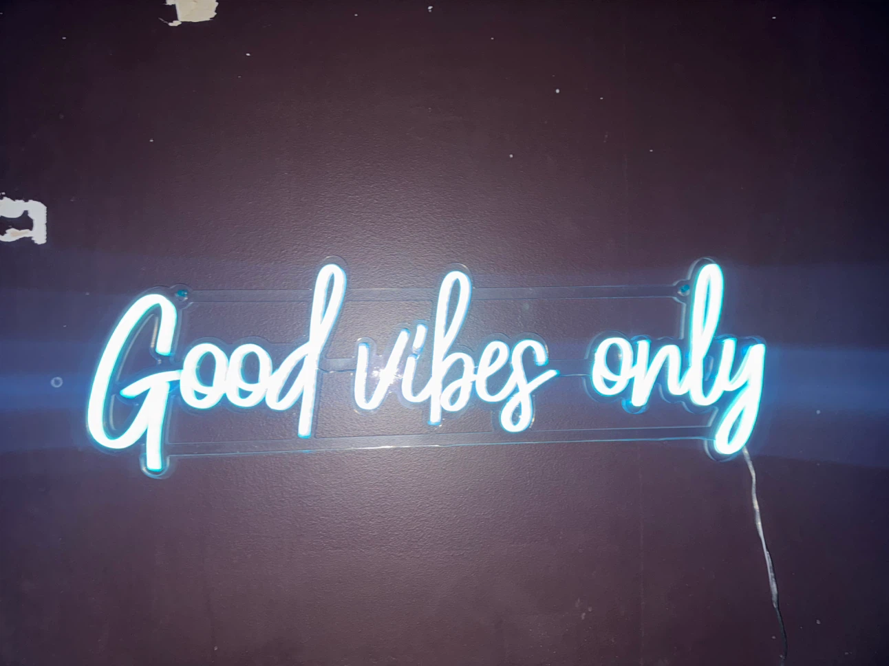 Custom "Good Vibes Only" LED Neon Sign with Remote - photo 2