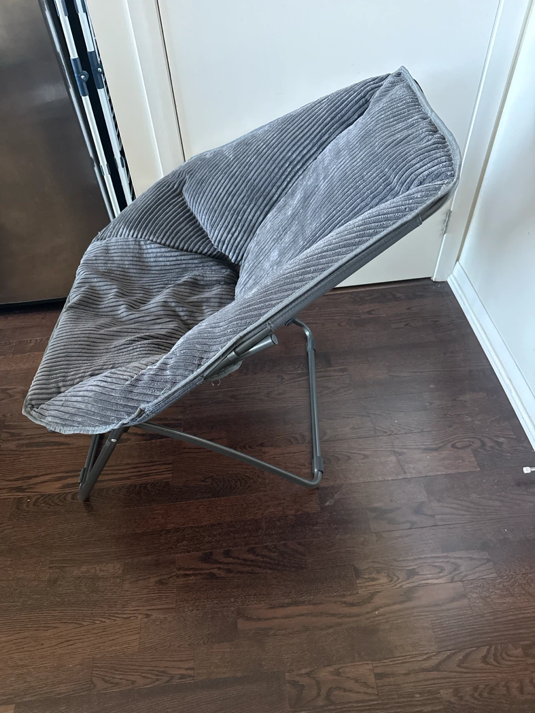 Grey Corduroy Folding Saucer Chair - photo 2