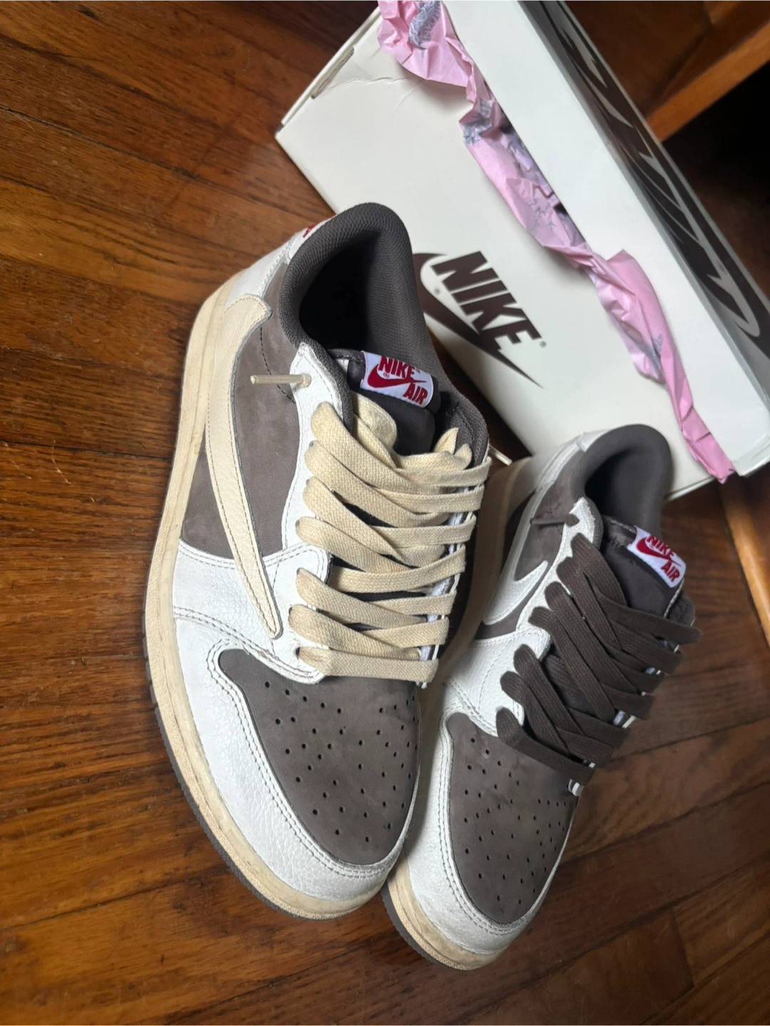 Nike Air Jordan 1 Low Travis Scott Reverse Mocha