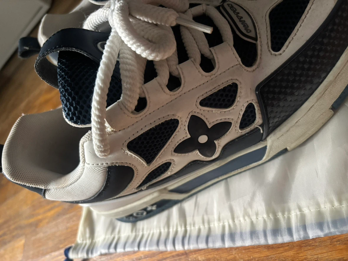 Louis Vuitton Trainers - photo 2