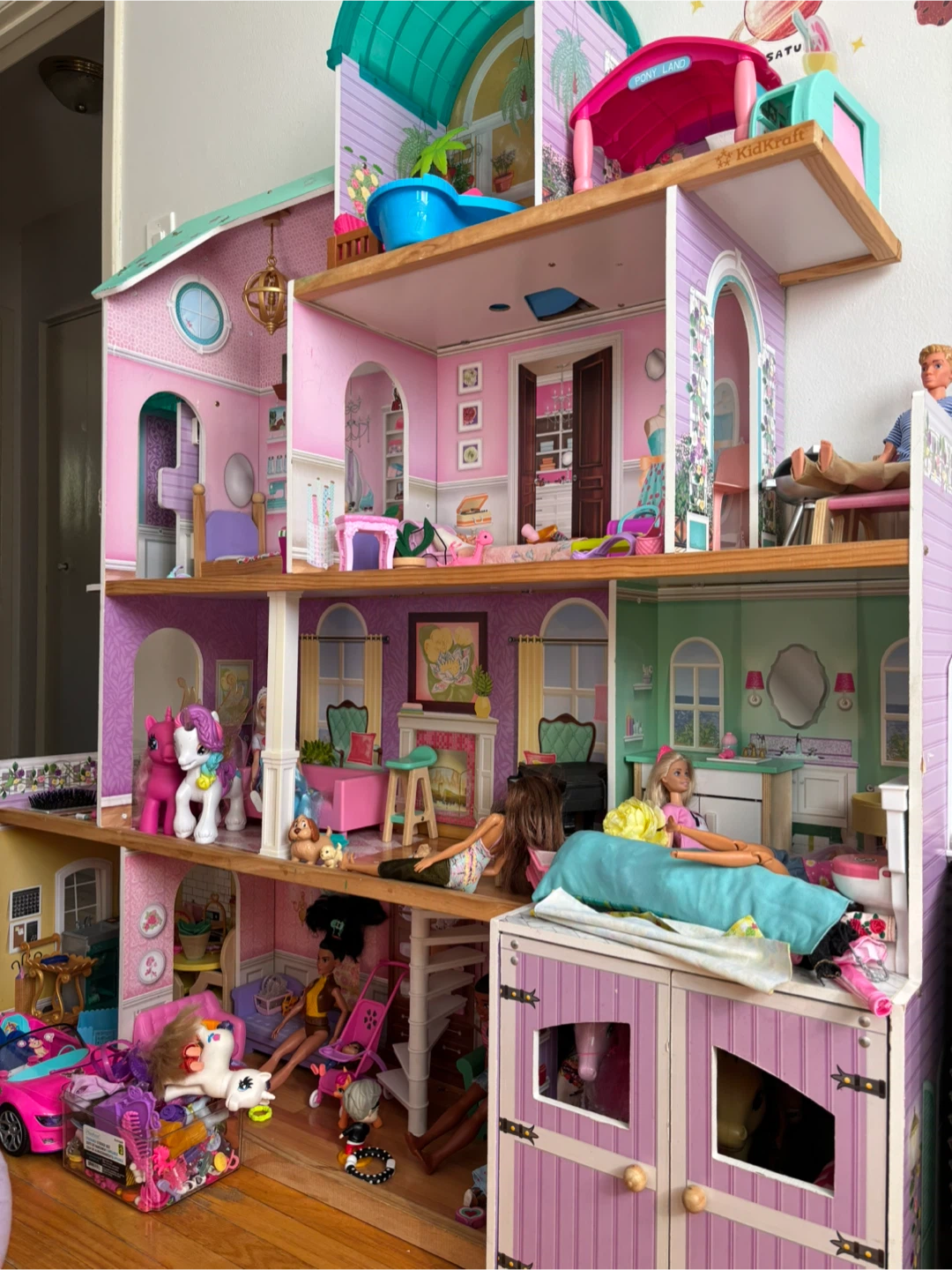 KidKraft Wooden Dollhouse