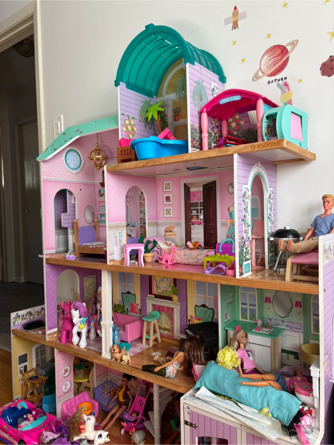 KidKraft Wooden Dollhouse - photo 3