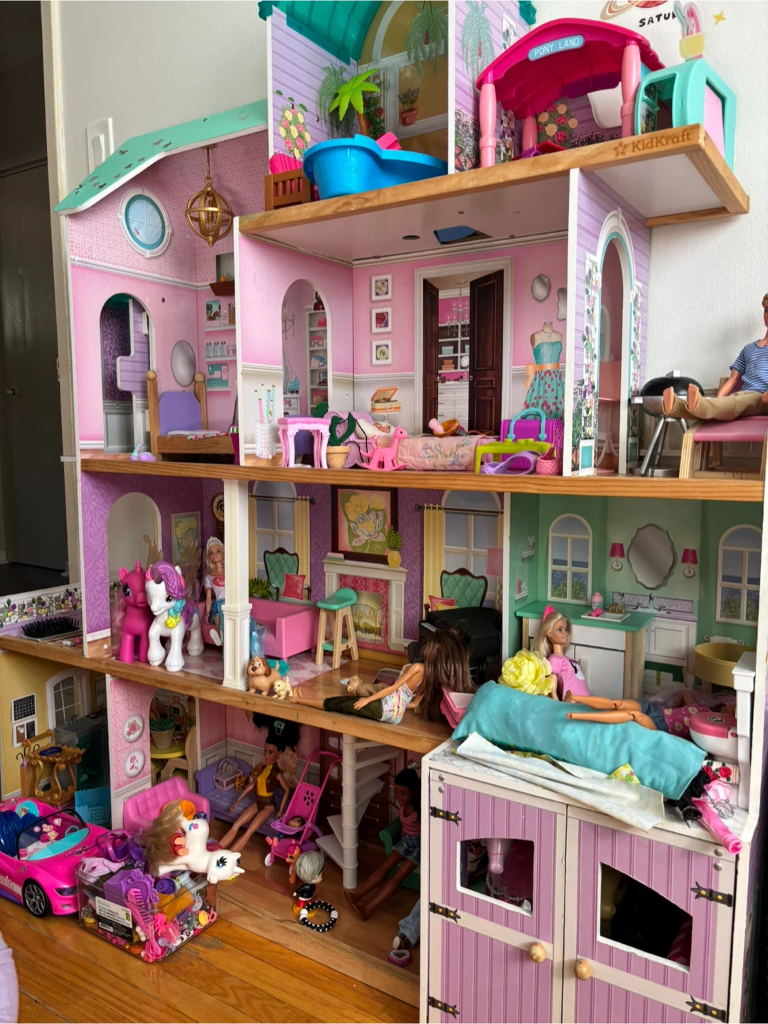 KidKraft Wooden Dollhouse - photo 4