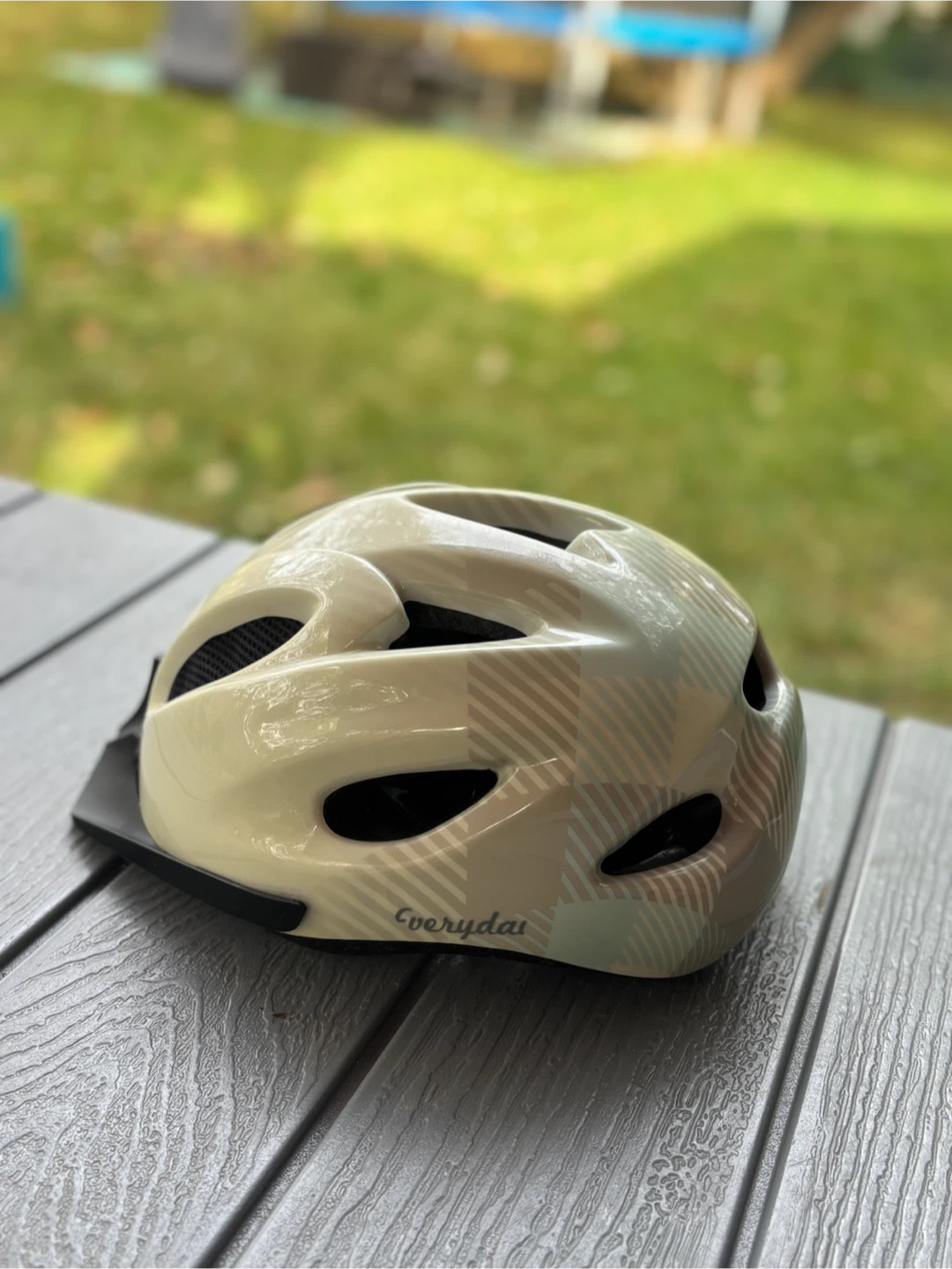 Bike Helmet - photo 3