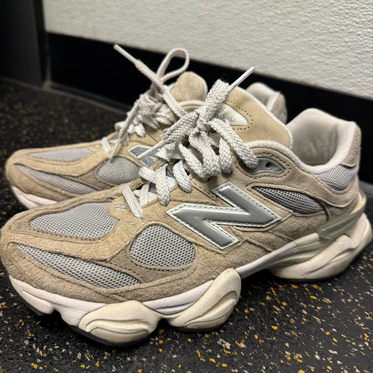 New Balance 9060 Beige Sneakers - US Men 7 / Women 8.5