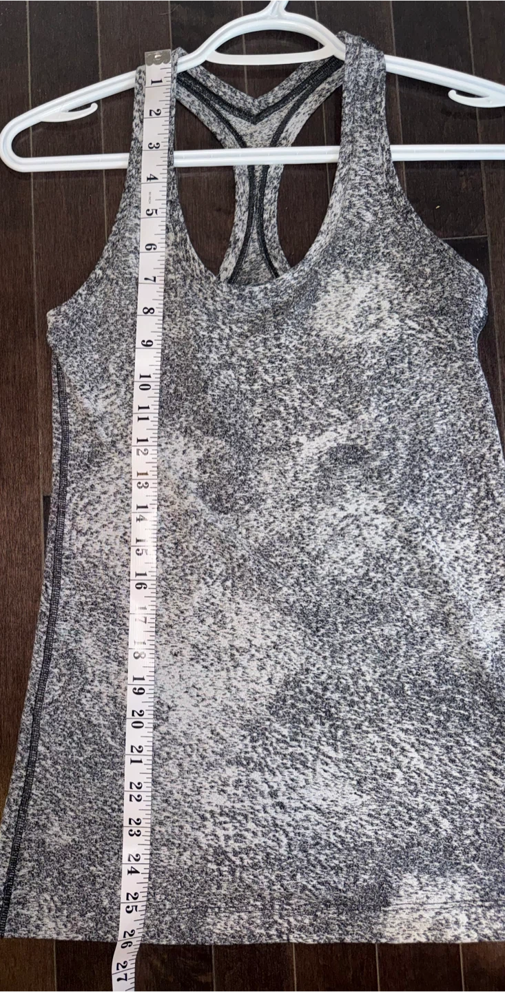 Lululemon racerback tank top - photo 4