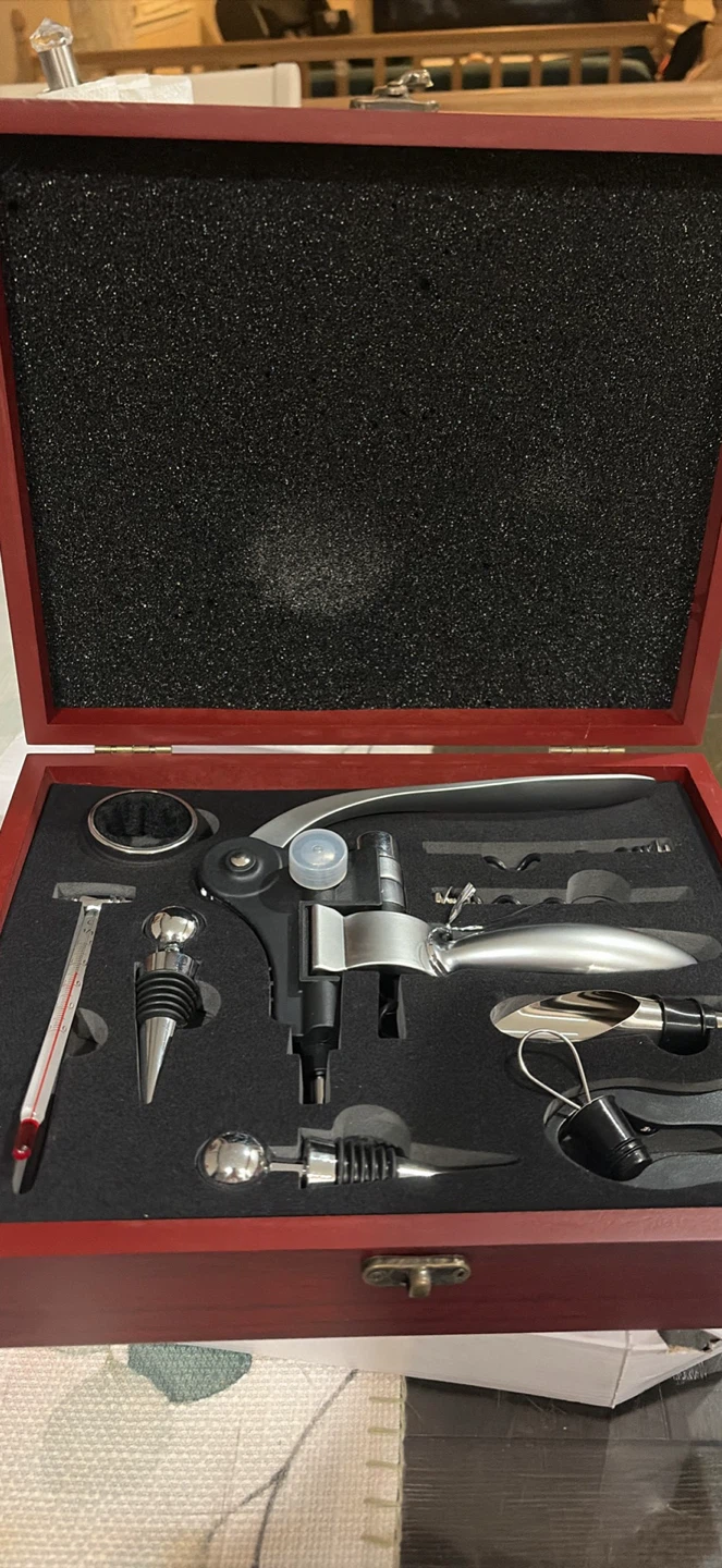 Wine Accessory Set in Wooden Case