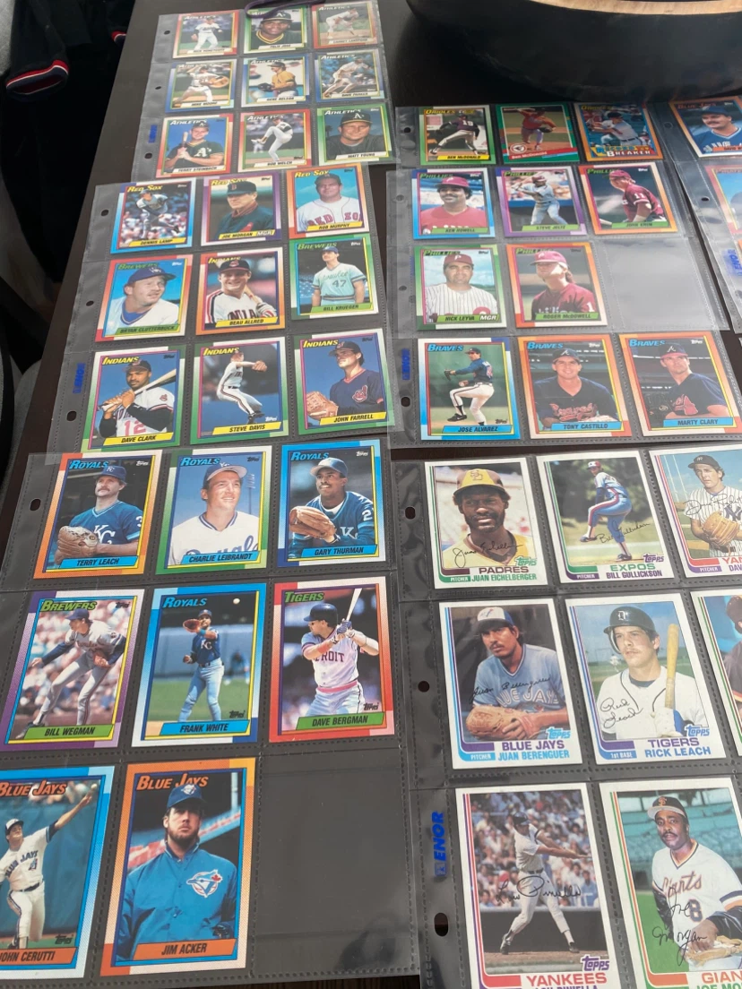 Collection of Vintage Topps Baseball Cards 16 pages - photo 5