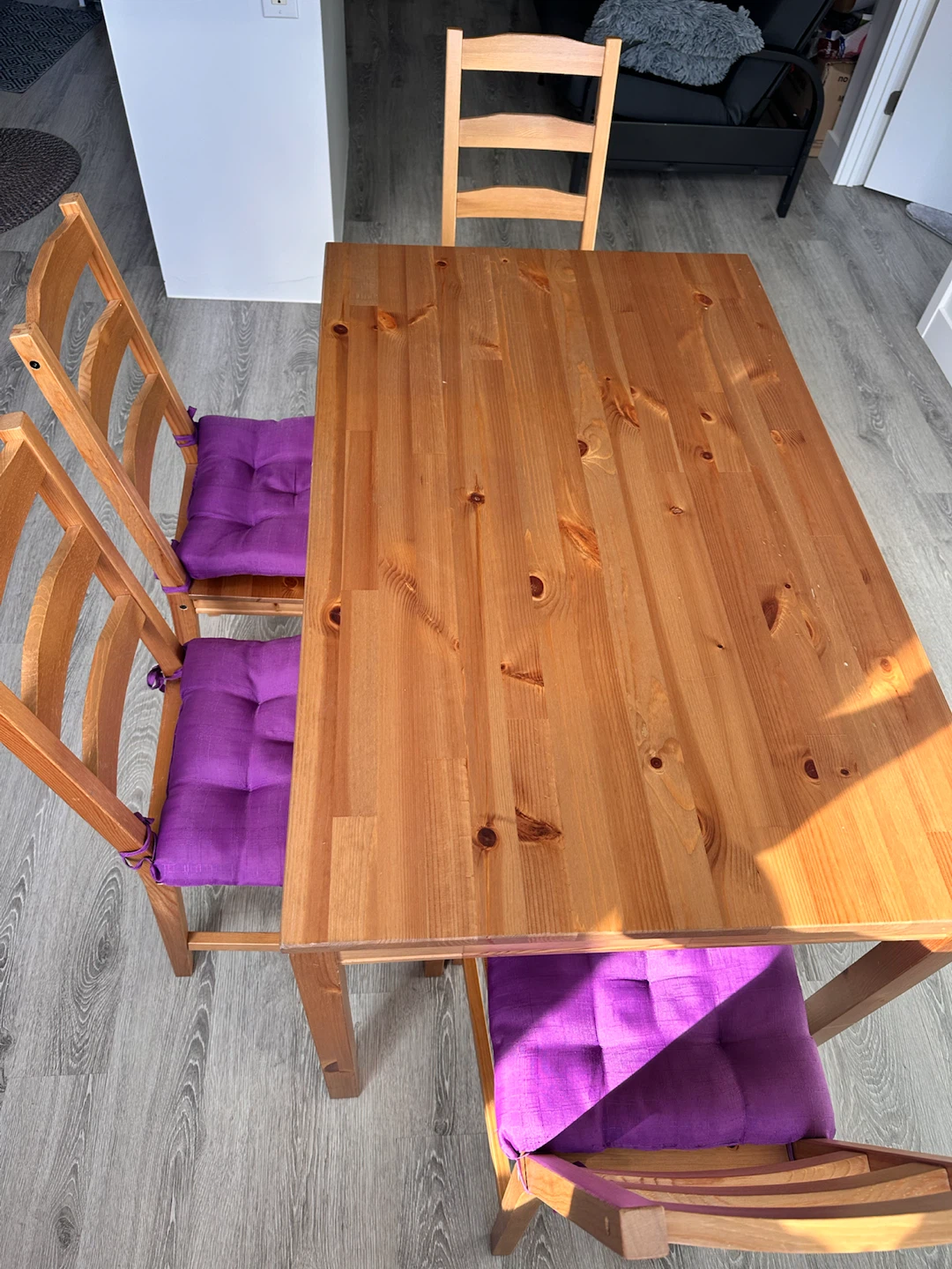 HÄGERNÄS Dinning Table & 4 chairs + 3 chairs antique stain pine