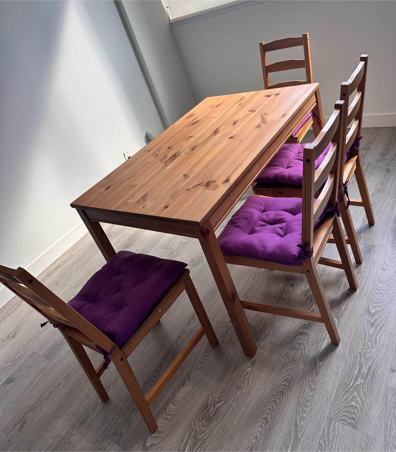 HÄGERNÄS Dinning Table & 4 chairs + 3 chairs antique stain pine - photo 4