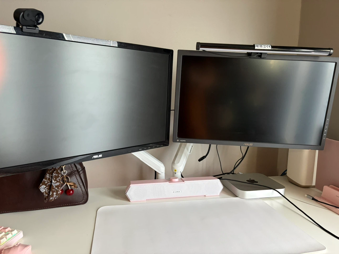 Complete MacOS desktop setup - photo 2