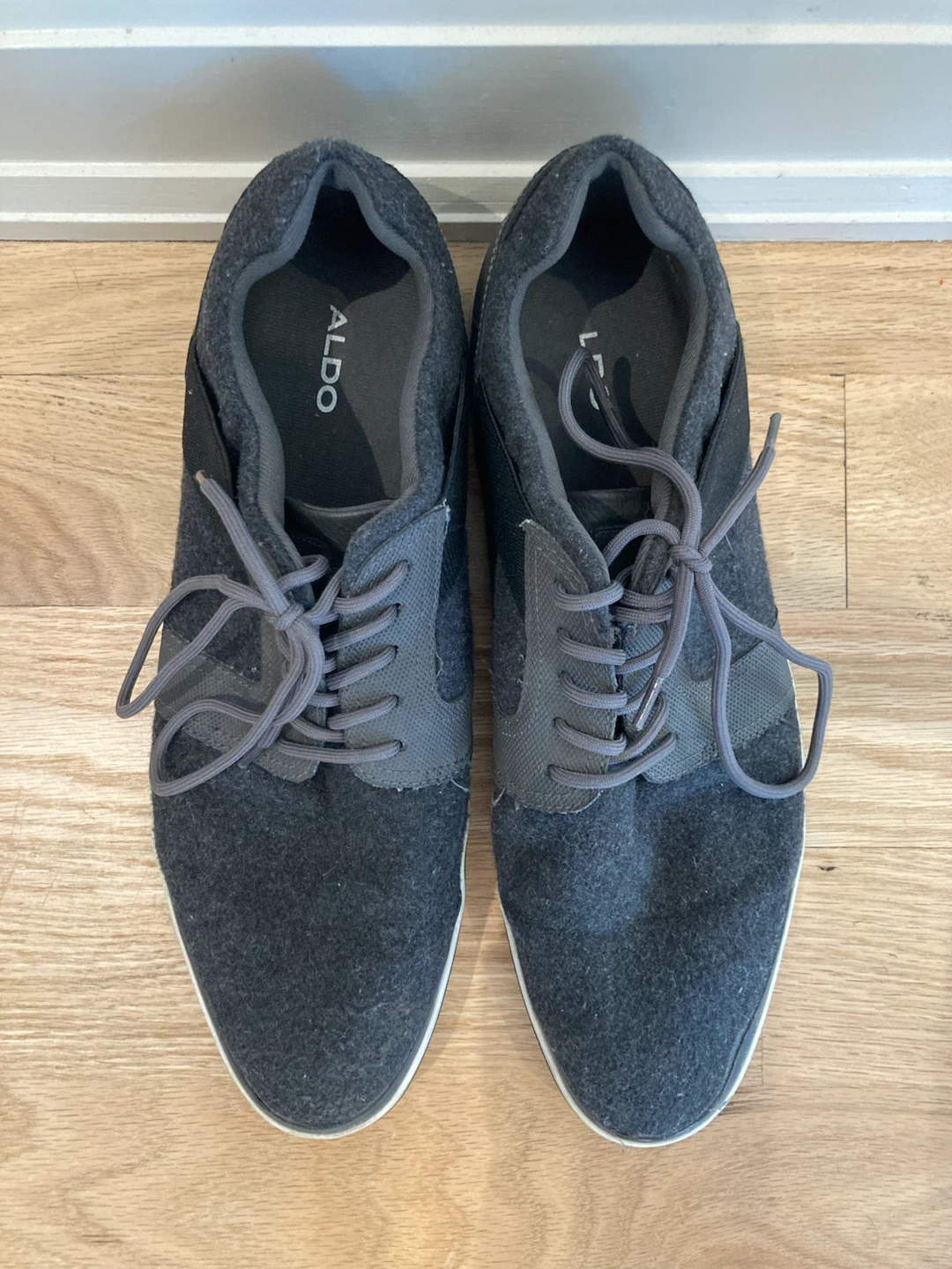 Aldo Grey Felt Sneakers Size 11