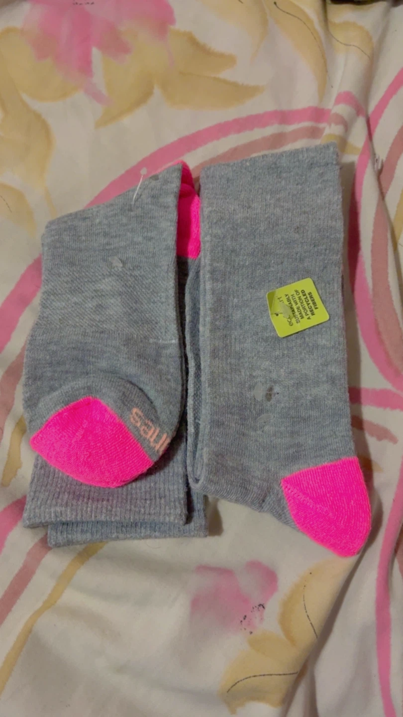 Hot Sox Grey Socks with Pink Accents - photo 3