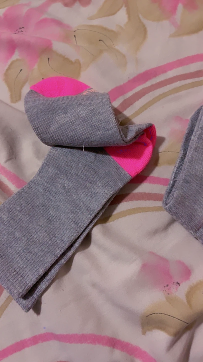 Hot Sox Grey Socks with Pink Accents - photo 4