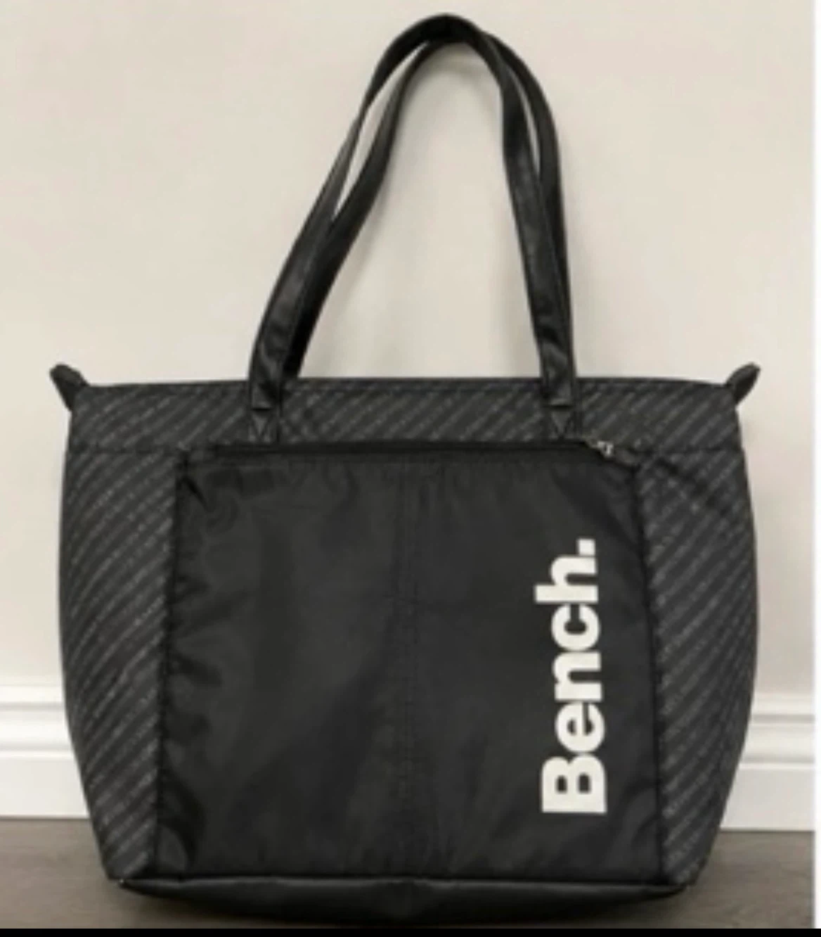 Bench Insulated Lunch Bag / Tote – Excellent Condition