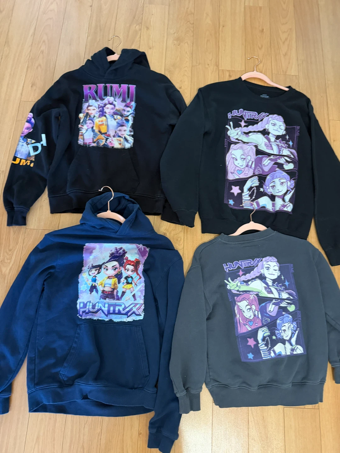 11/12 K-Pop Sweater bundle
