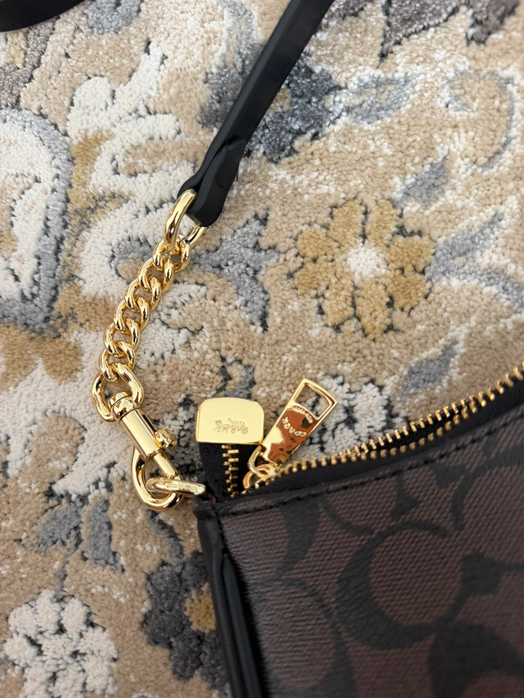 Coach Signature Canvas Teri Shoulder Bag Brand new - photo 4