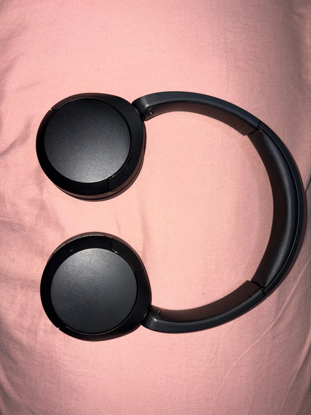 Black Sony Bluetooth Headphones - photo 2