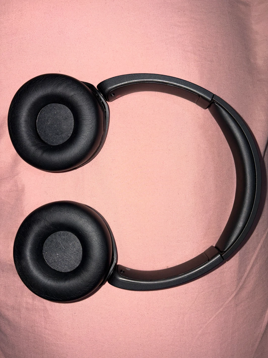 Black Sony Bluetooth Headphones - photo 3