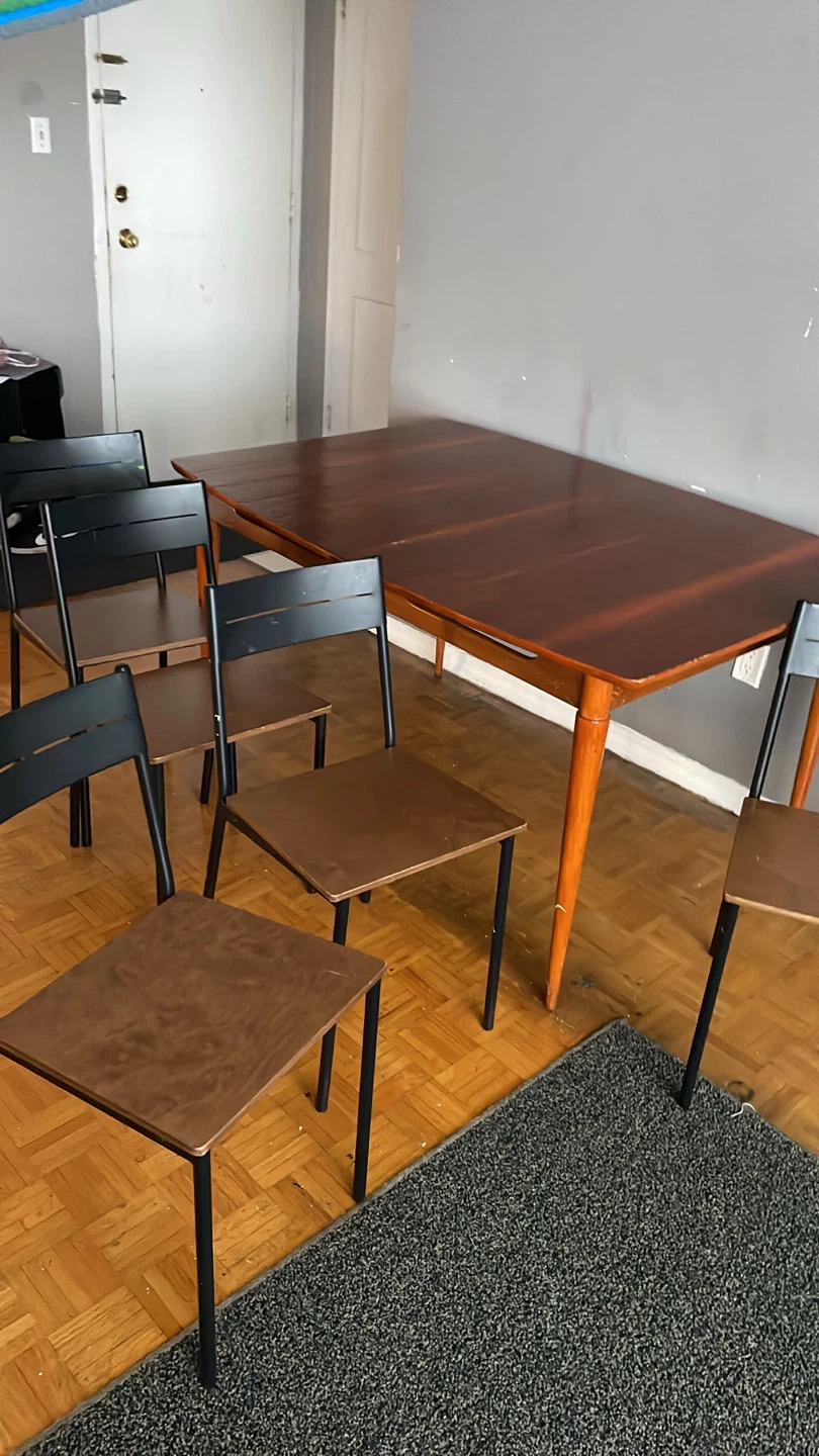 Wooden Dining Table and 5 Chairs - photo 2