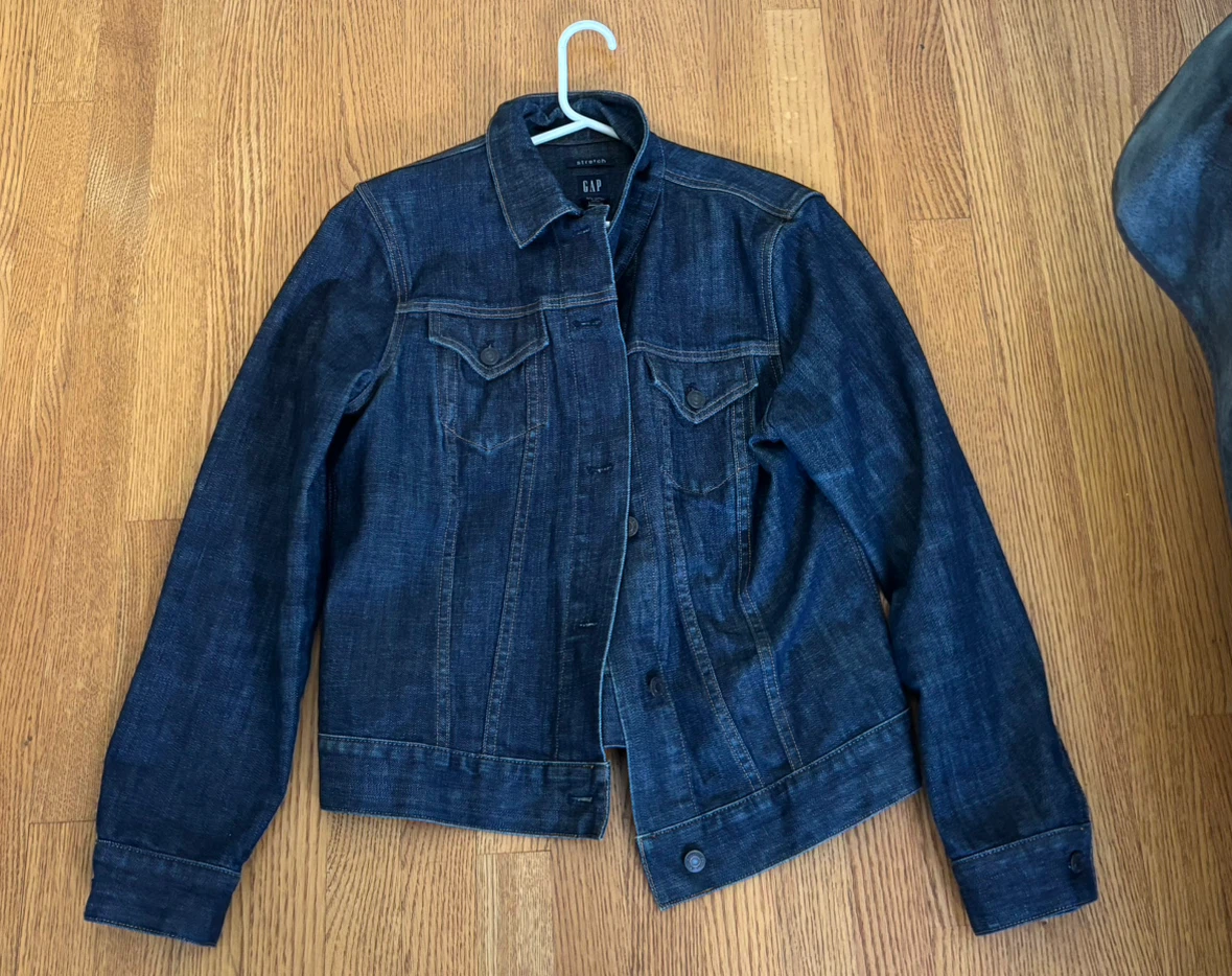 Gap Jean jacket size L