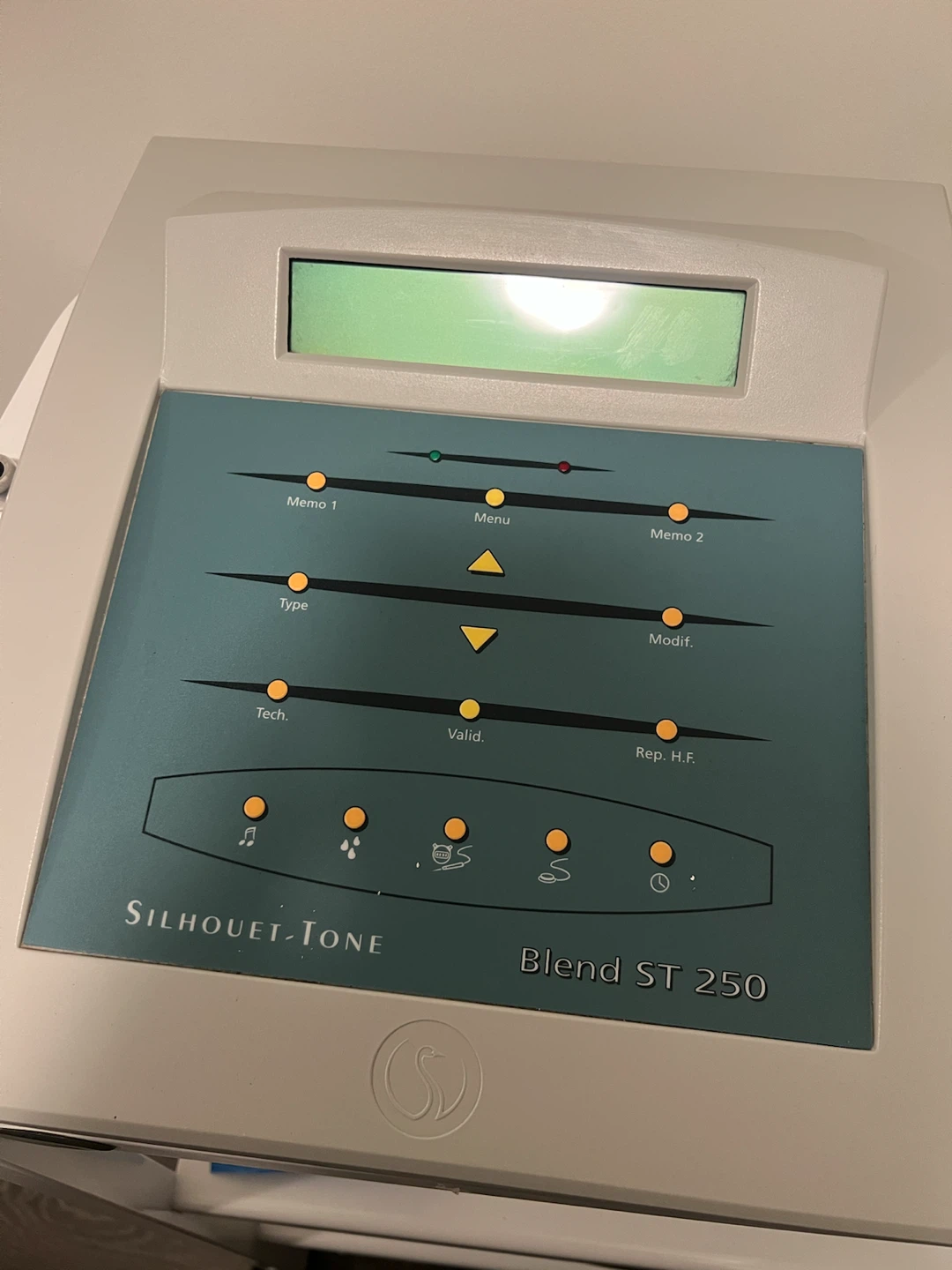 Silhouet-Tone Blend ST 250 Electrolysis Machine - photo 2