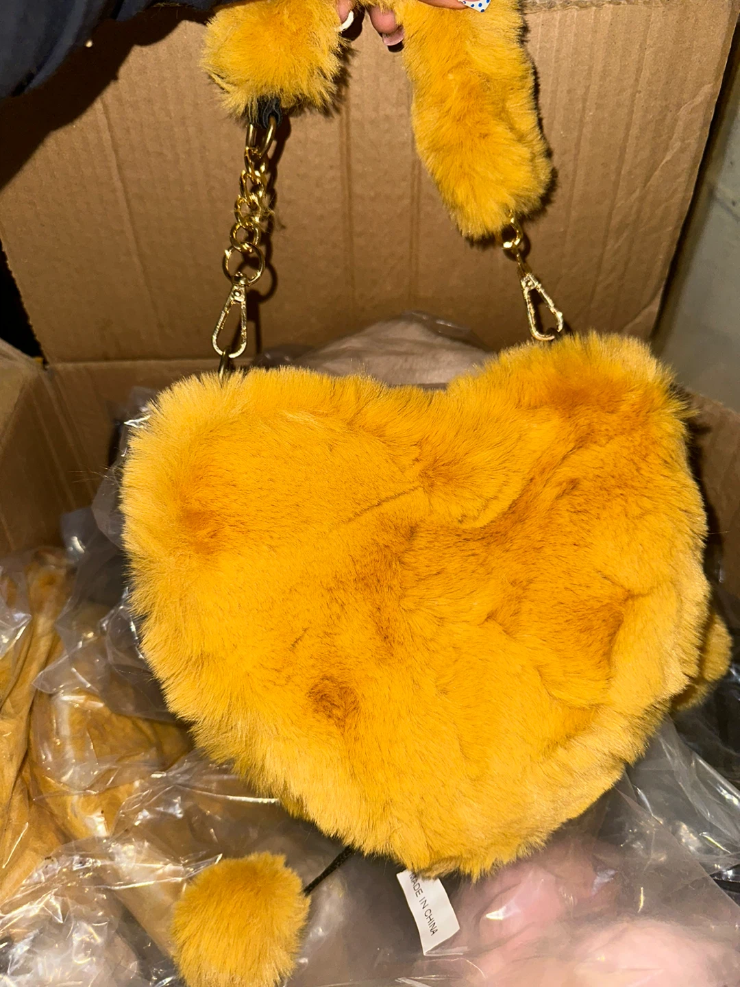 Mustard Yellow Heart-Shaped Faux Fur Handbag - photo 2