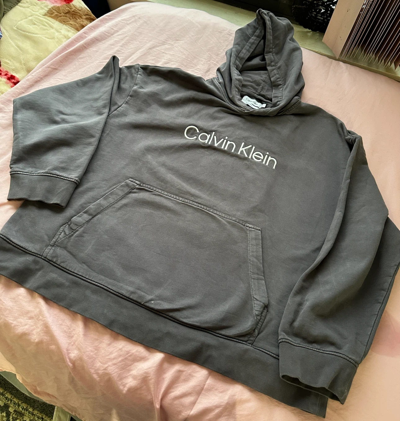Calvin Klein Grey Hoodie - photo 2