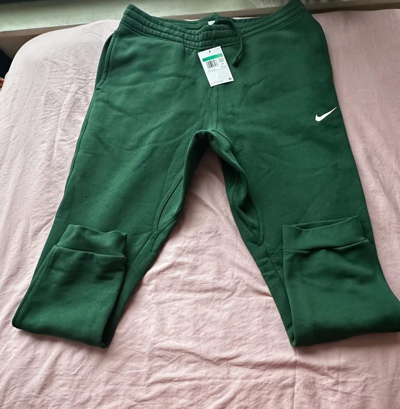 Nike Green Sweatshirt and Jogger Set - photo 2