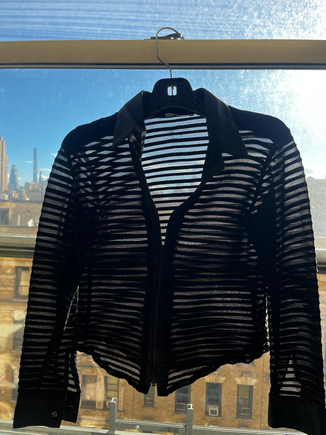 Cache Sheer Black Zip-Up Blouse - photo 3