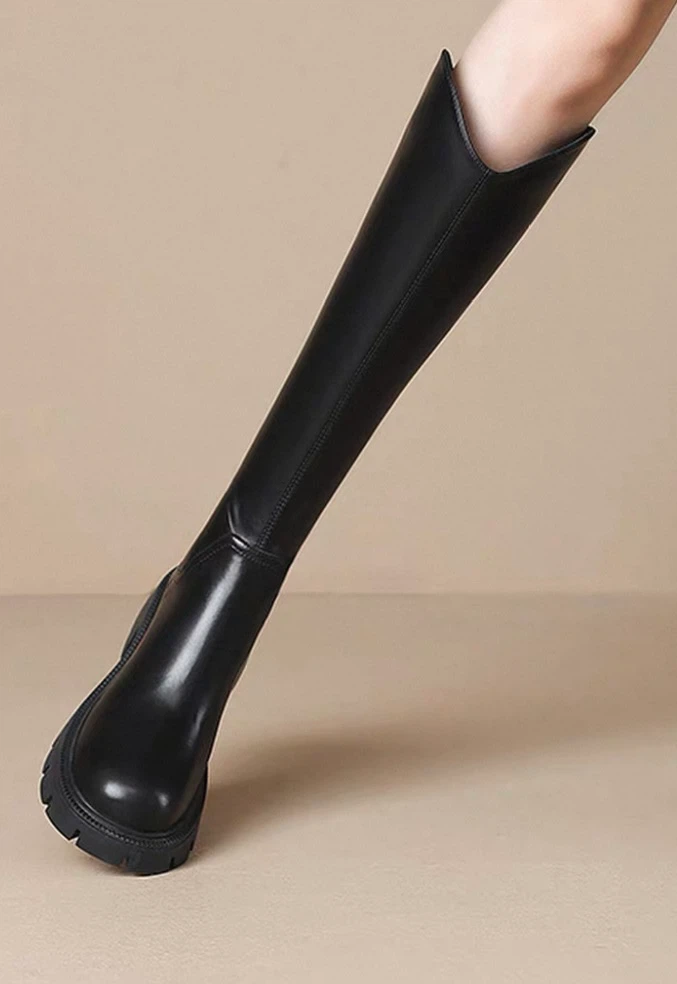 Only wear once- Black Knee-High Boots with Fleece Lining - photo 2