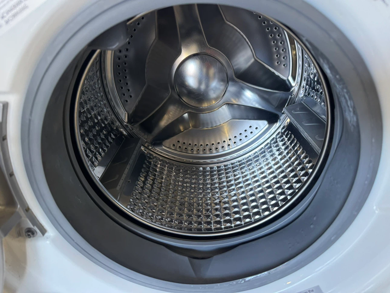 GE 24” Front Load Washing Machine - photo 4