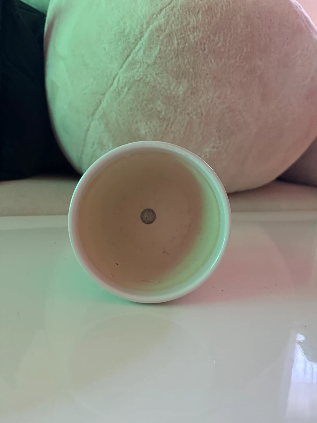 White Plant Pot with Saucer Attached - photo 3