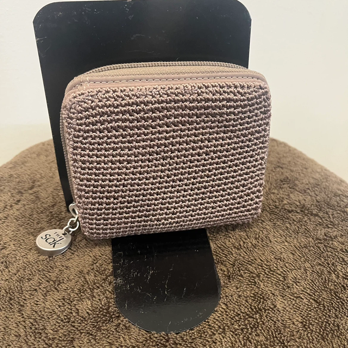 The Sak Crochet Wallet Taupe - photo 5
