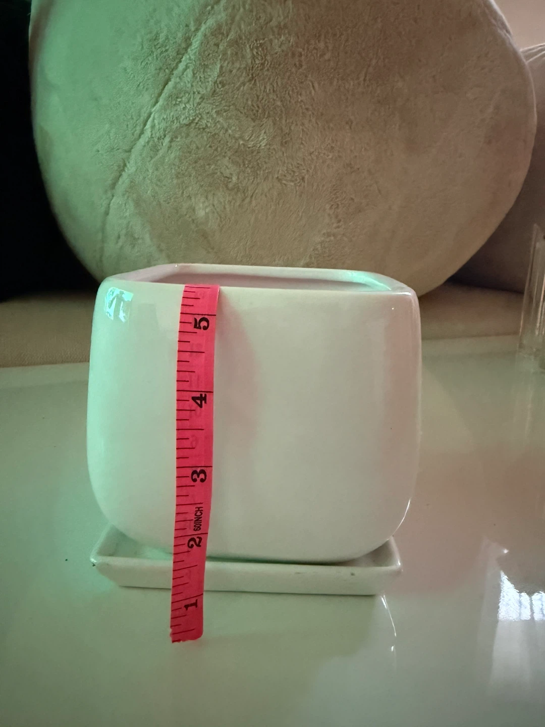 White Planter Pot with Saucer - photo 2