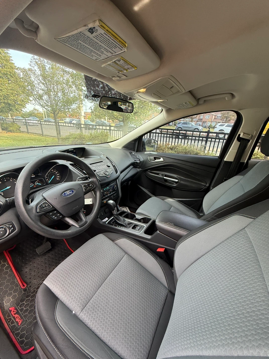 2017 Ford Escape SE (1 Owner) - photo 5