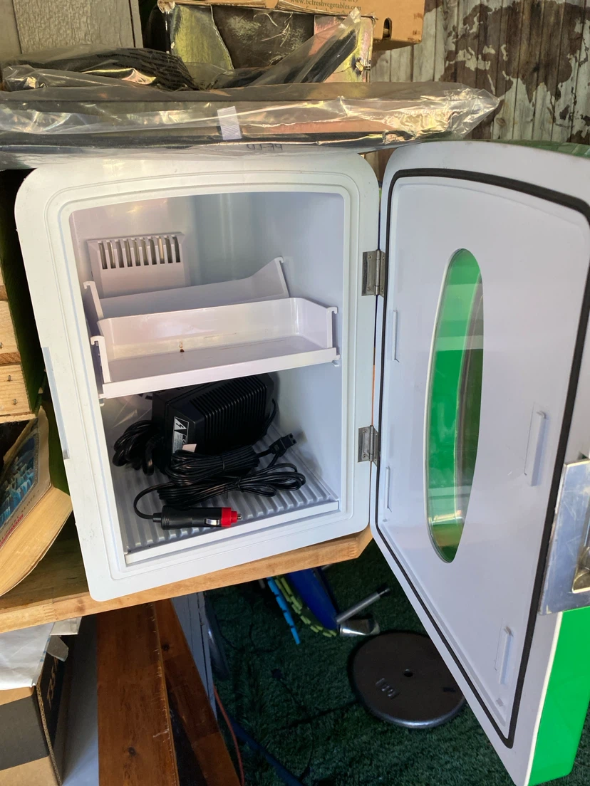 Ducks Unlimited Green Mini Fridge - photo 2