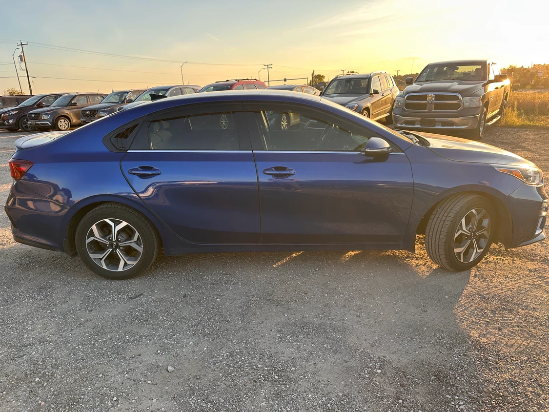2020 Kia Forte EX - photo 4