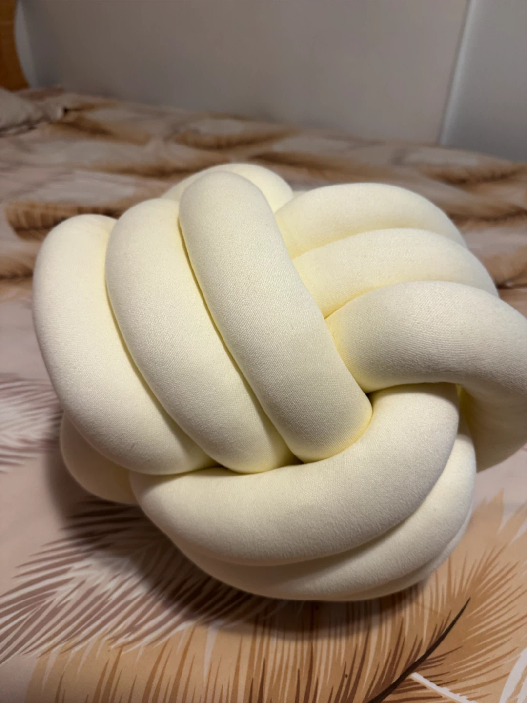 Cream Knot Cushion