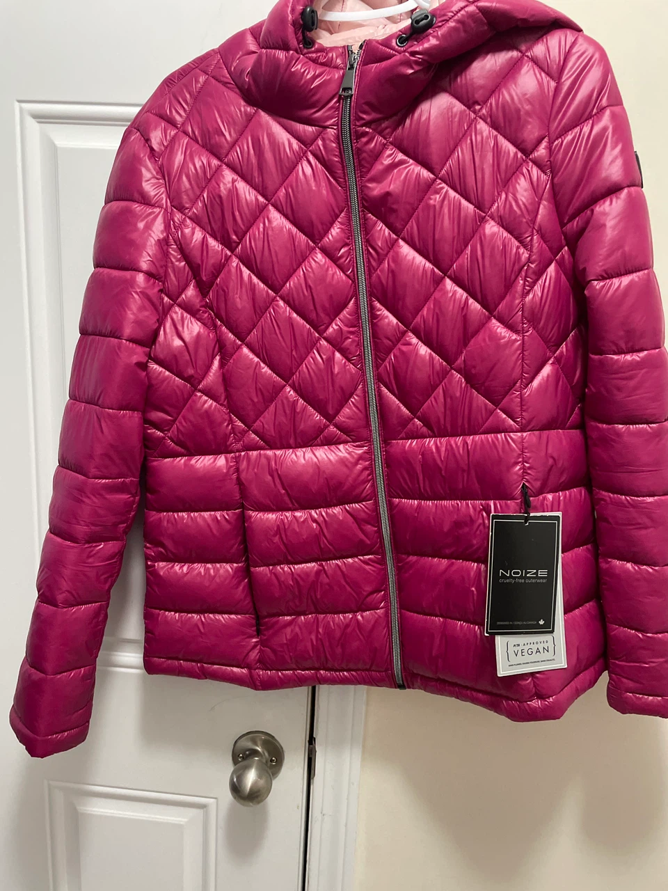 NOIZE Kerri Quilted Jacket Magenta