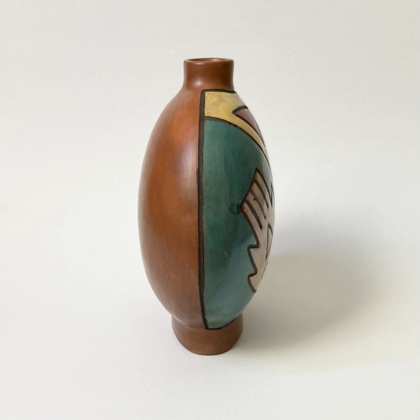 Vintage Artist-signed Peruvian Pottery Flask Vase - photo 4