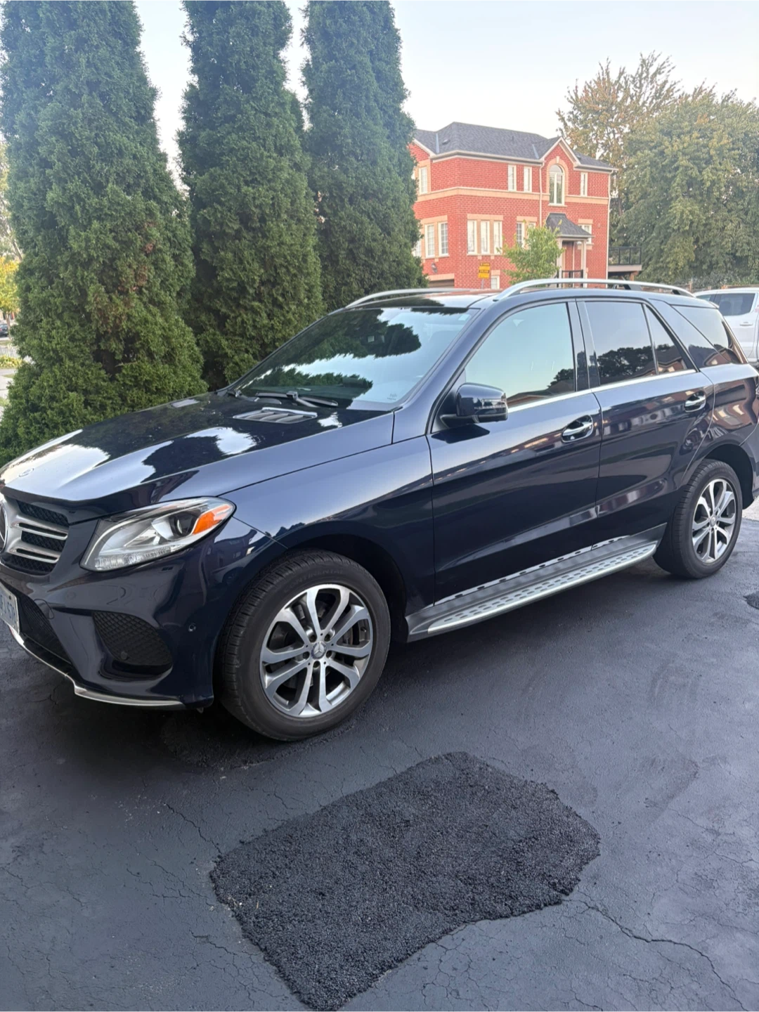 Mercedes-Benz GLE 350d SUV - photo 3