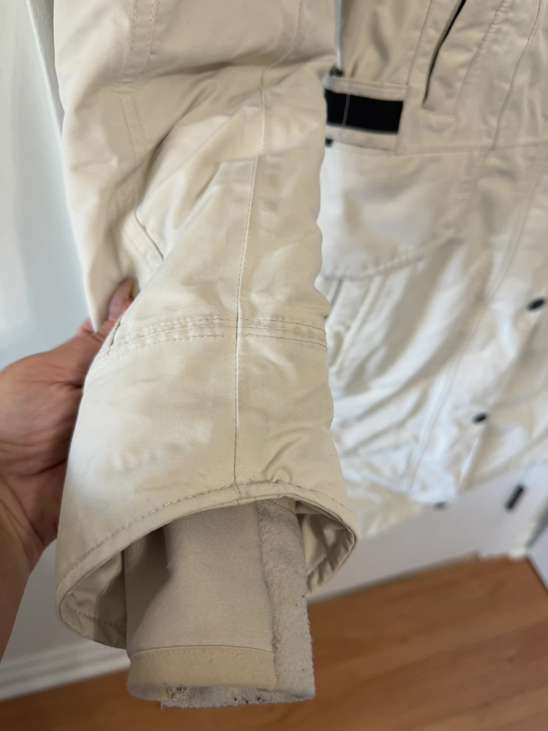 Beautiful XS North Face Winter coat - photo 2