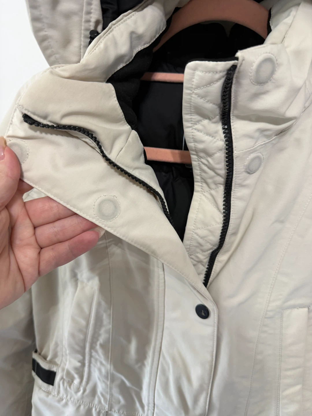 Beautiful XS North Face Winter coat - photo 3