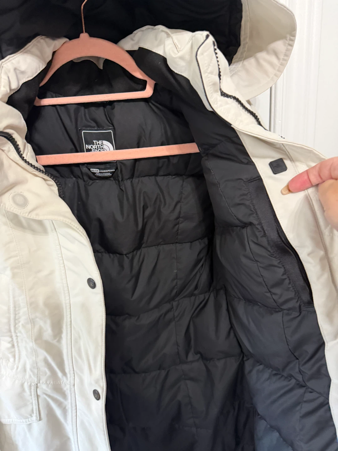 Beautiful XS North Face Winter coat - photo 4